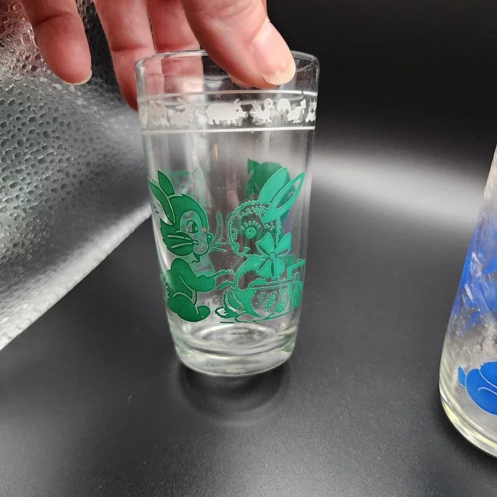 VTG Cats Kittens, Bunnies Rabbits, Bear & Pigs‎ Swanky Swig Juice Glasses